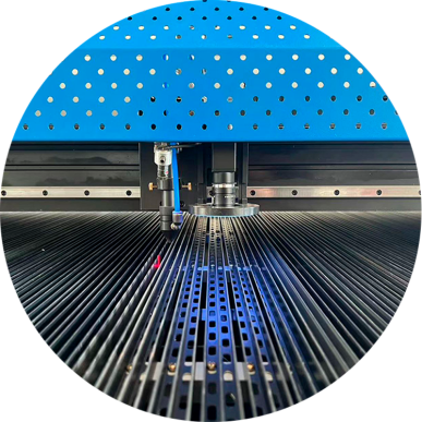 Máquina  Láser  250x150 cm con Cámara y Potencia de 180W  Gran formato